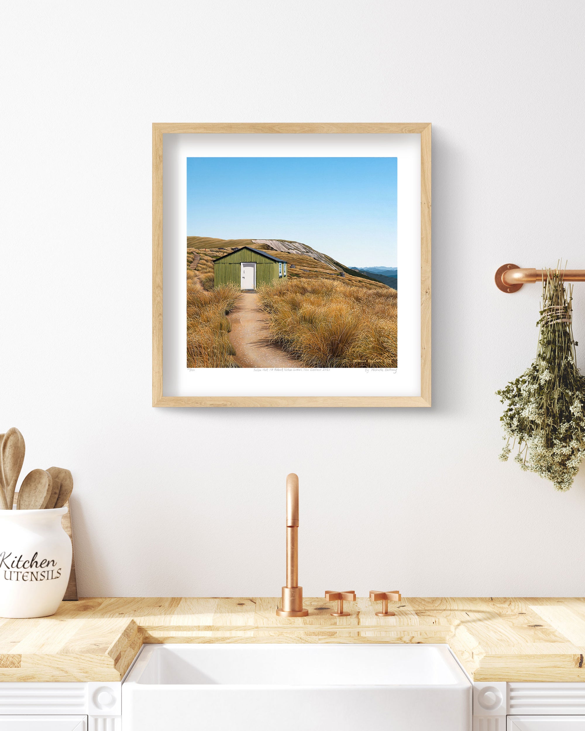 Relax Hut, Mt Robert 150